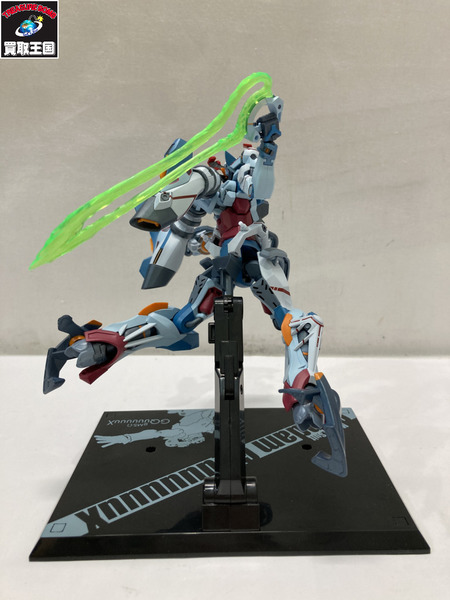 メーカー ガンダム METAL ROBOT魂 GQuuuuuuX