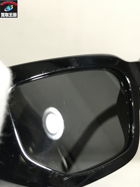 PRADA　SPR09Z  トライアングルロゴサングラス