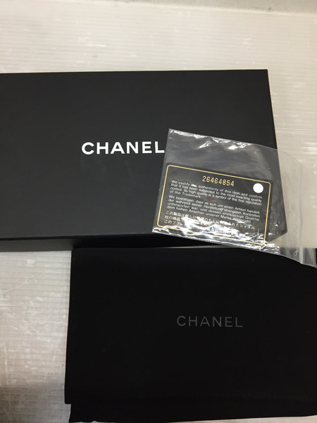 CHANEL スタッズマトラッセ ロングウォレット ブラック