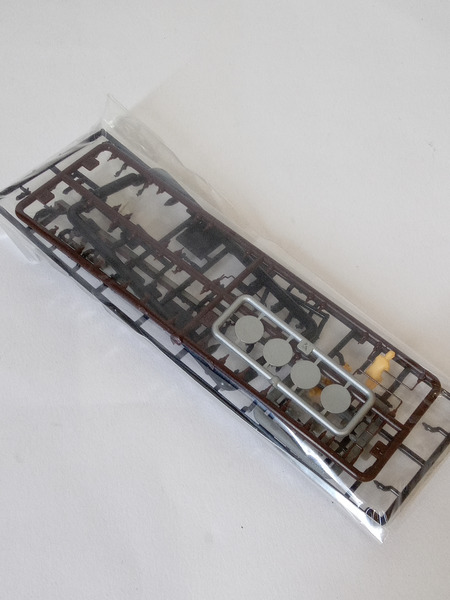 鉄道模型車両 HOゲージ  EF64 1000形電気機関車(茶色)