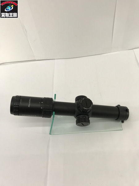VictOptics ライフルスコープ 1-6x24 Fiber