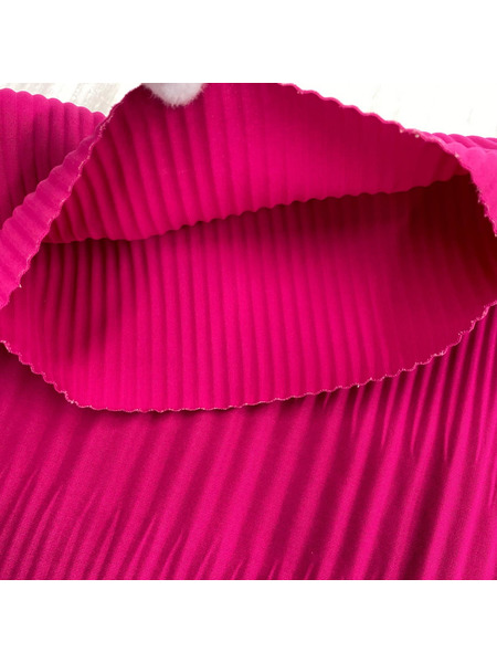 ISSEY MIYAKE me プリーツノースリーブカットソー - ピンク MI34KR521