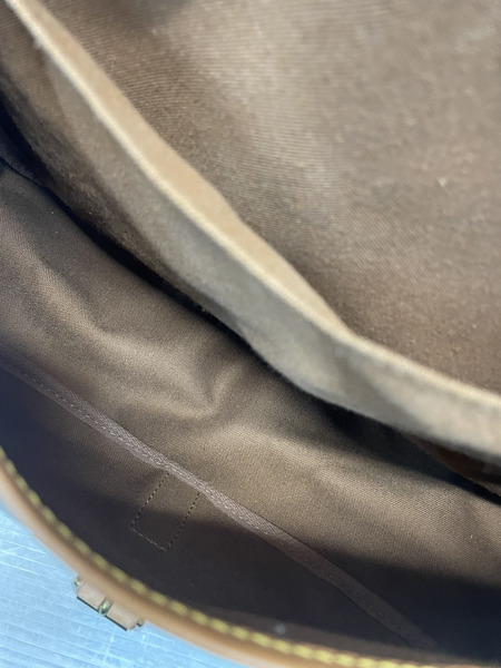 LOUIS VUITTON モノグラム ソミュール35 M42254/AR1901