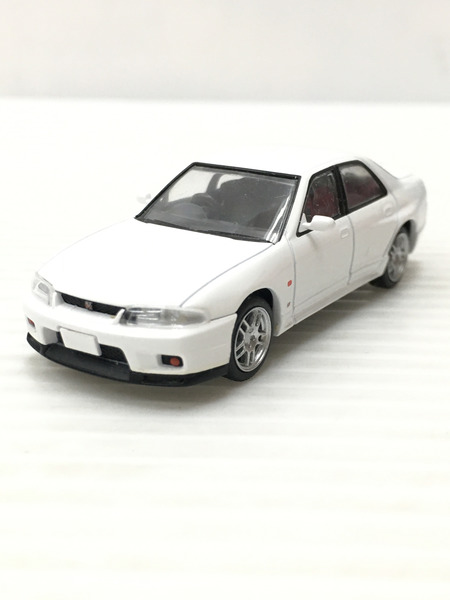 TOMICA LIMITED VINTAGE NEO LV-N151 ニッサン スカイライン GT-R