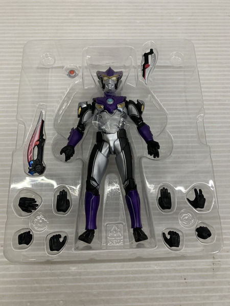 メーカー ウルトラマン S.H.Figuarts ウルトラマンロッソ ウインド