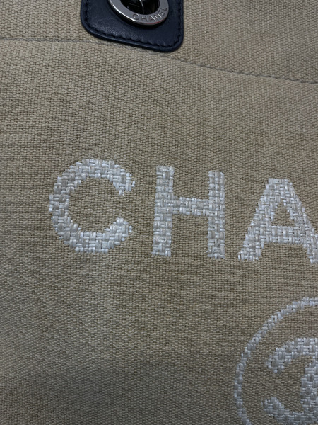 CHANEL ドーヴィル ミディアムトートMM ベージュ[値下]