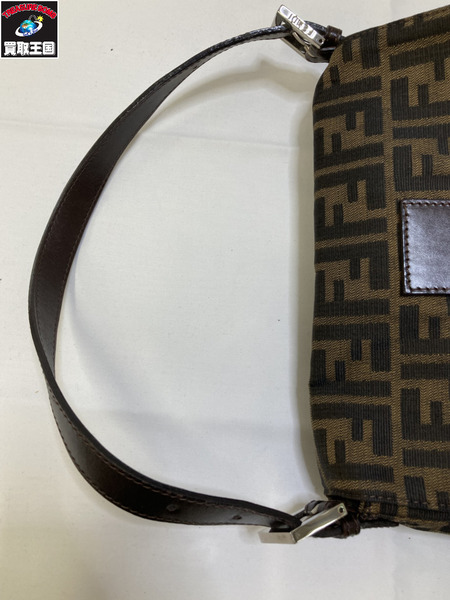 FENDI　ズッカ　マンマバケット ショルダーバック フェンディ
